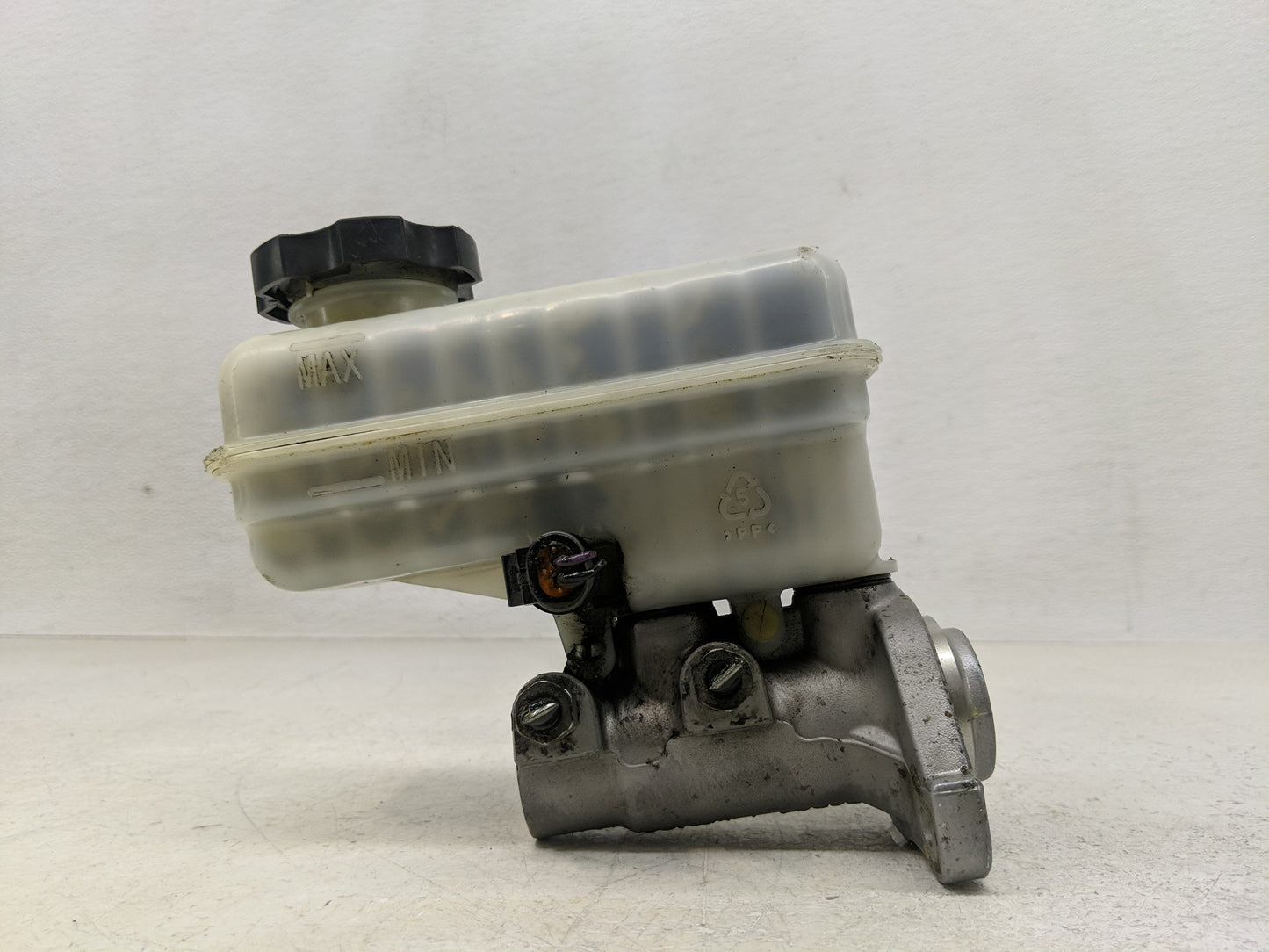 2014-2021 Mazda 6 Brake Master Cylinder - Oemusedautoparts1.com