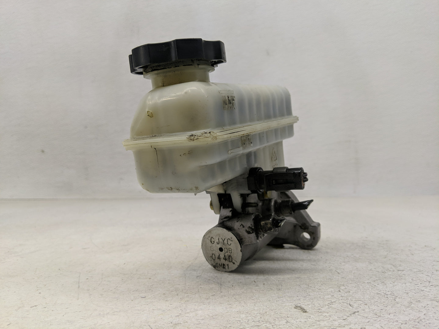2014-2021 Mazda 6 Brake Master Cylinder - Oemusedautoparts1.com