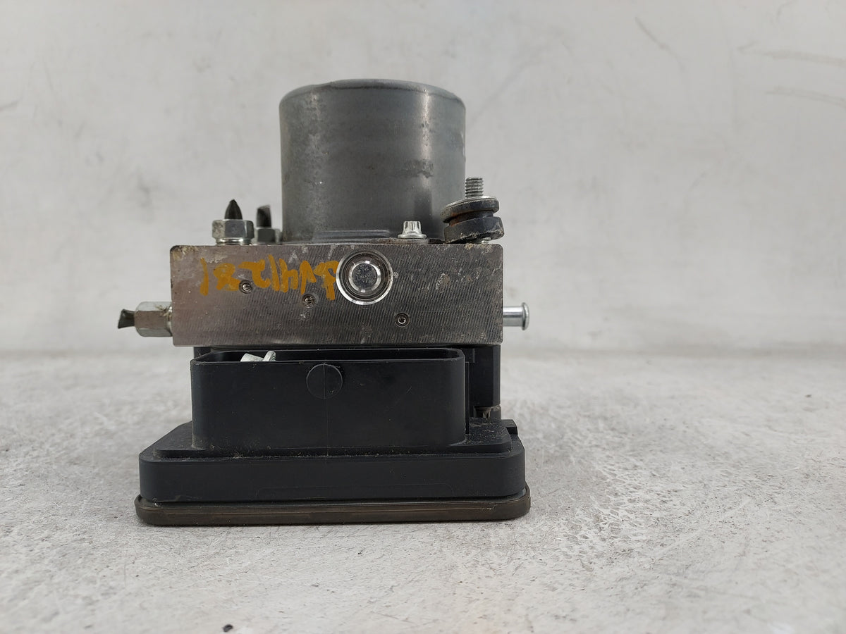 2021 Mazda Cx-3 Anti-Lock Brake ABS Pump Module Actuator OEM P/N:0265956670 2265106452, D24B 437A C Fits OEM Used Auto Parts