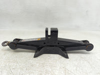 2021 Mazda Cx-30 Spare Scissor Car Jack - Oemusedautoparts1.com
