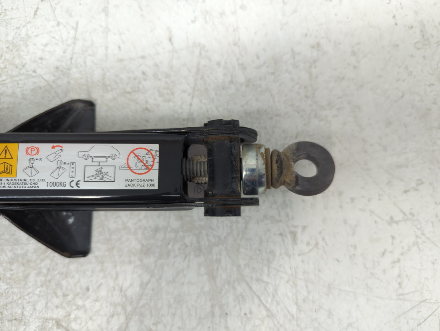 2021 Mazda Cx-30 Spare Scissor Car Jack - Oemusedautoparts1.com