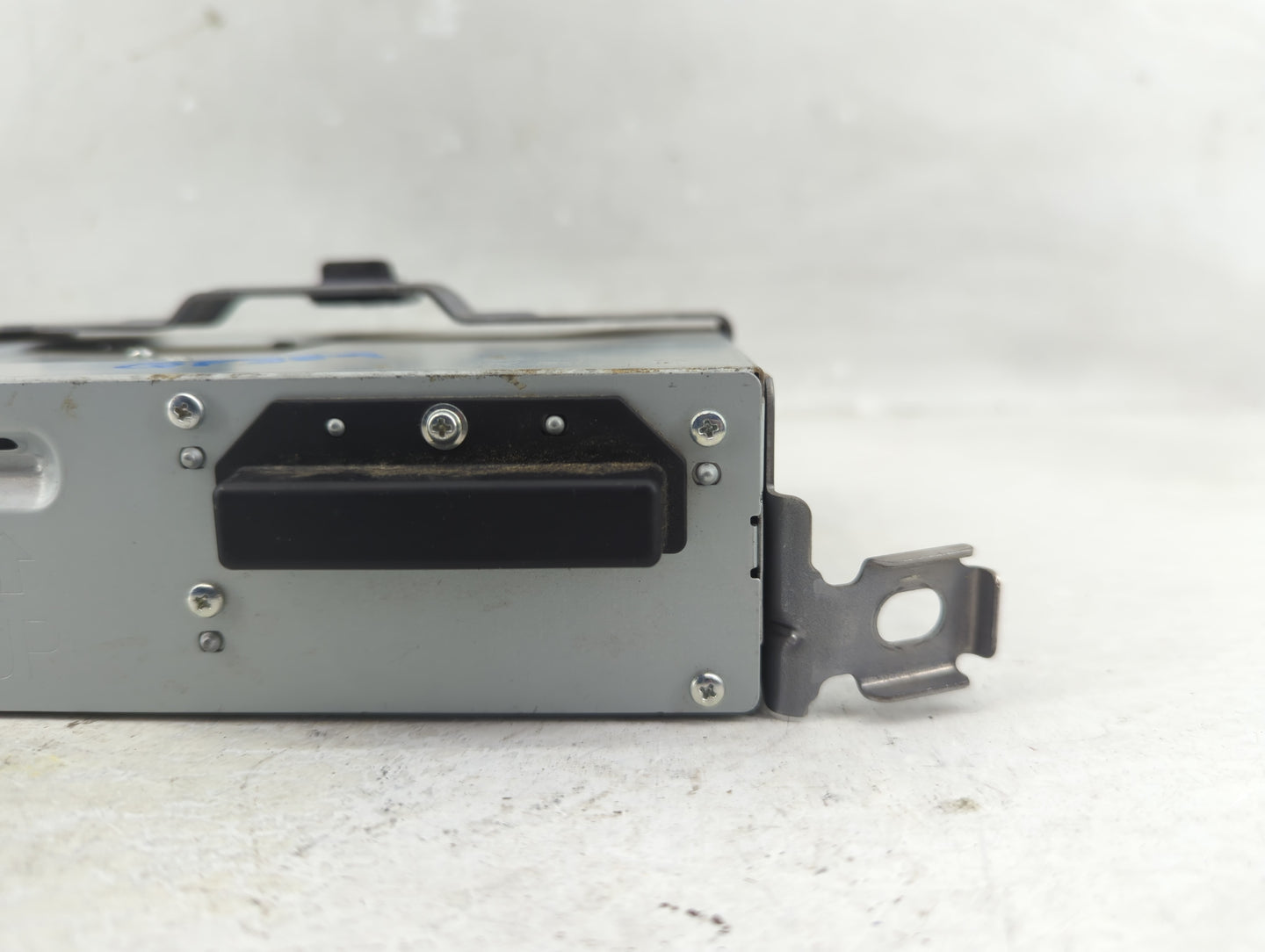 2020-2022 Mazda Cx-30 Radio AM FM Cd Player Receiver Replacement P/N:DGH9 66 9C0G Fits Fits 2020 2021 2022 OEM Used Auto Par