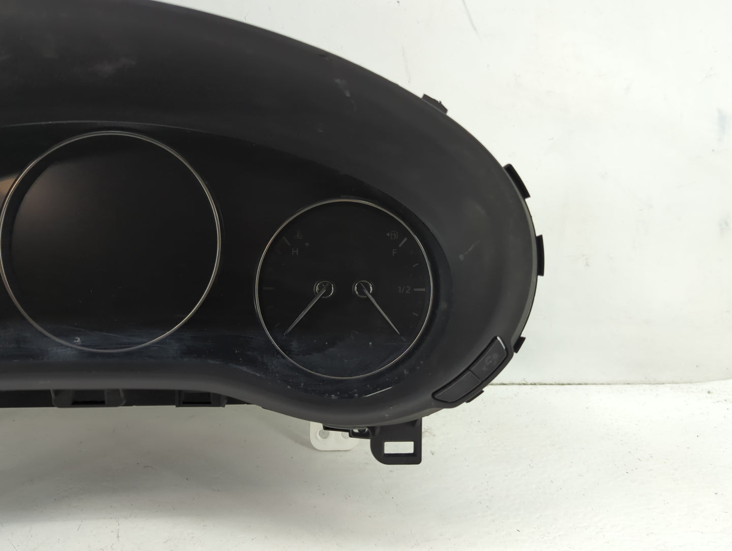 2021-2022 Mazda Cx-30 Instrument Cluster Speedometer Gauges P/N:DEKK-55430-BDGF Fits Fits 2021 2022 OEM Used Auto Parts - Oe