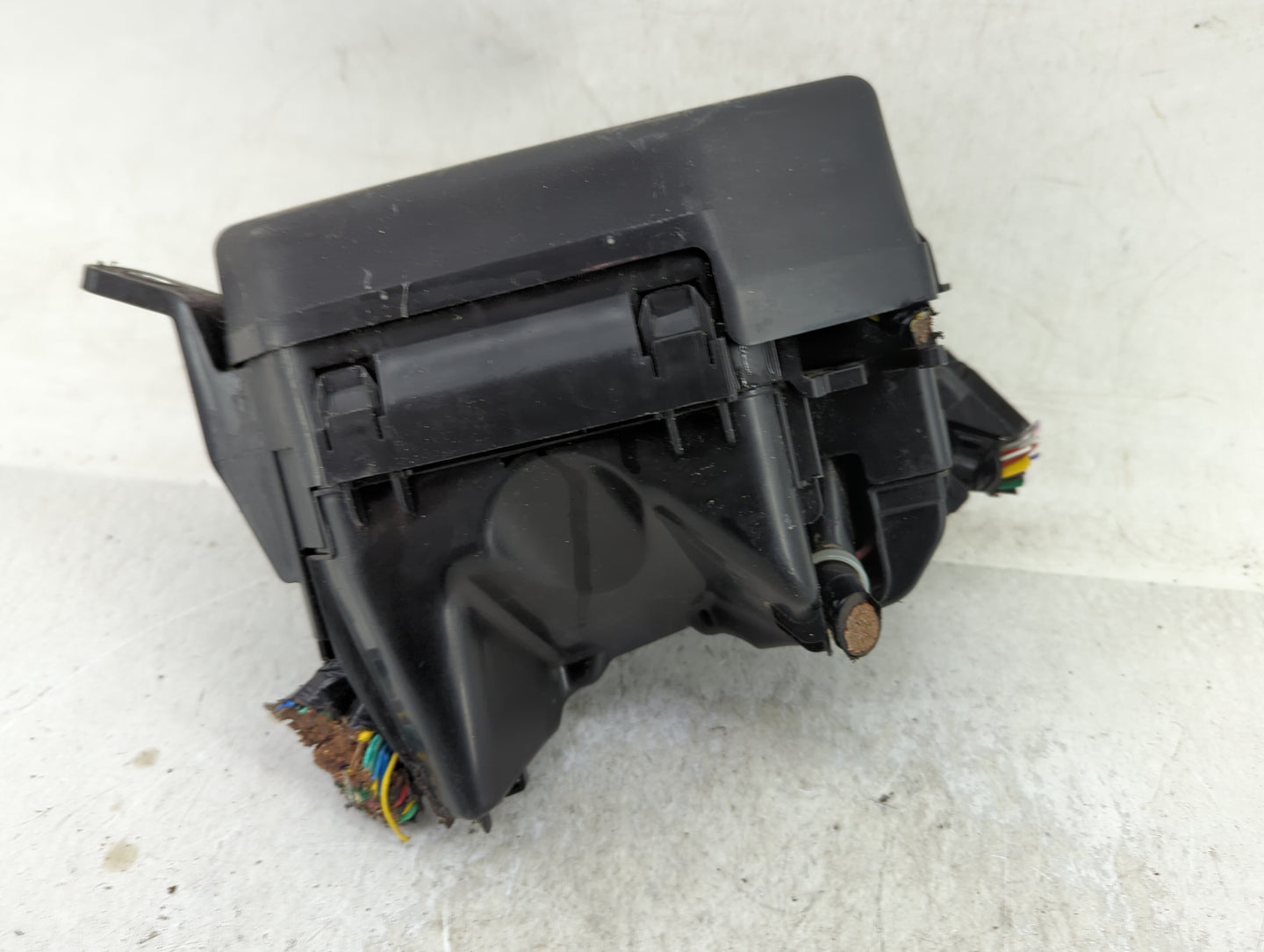 2020-2022 Mazda Cx-30 Fusebox Fuse Box Panel Relay Module Fits Fits 2020 2021 2022 OEM Used Auto Parts - Oemusedautoparts1.c
