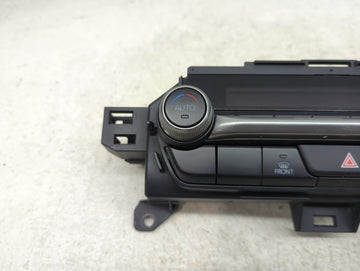 2020-2021 Mazda Cx-30 Climate Control Module Temperature AC/Heater Replacement P/N:BFVT-61190 A3C0420410100 Fits OEM Used Auto Parts