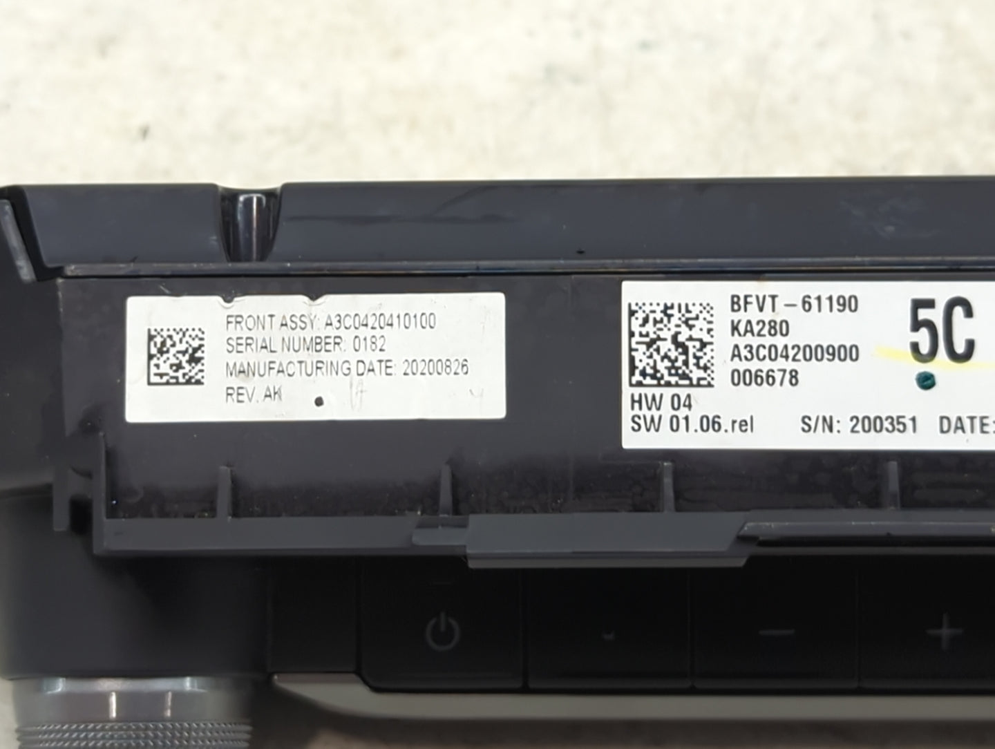 2020-2021 Mazda Cx-30 Climate Control Module Temperature AC/Heater Replacement P/N:BFVT-61190 A3C0420410100 Fits OEM Used Au