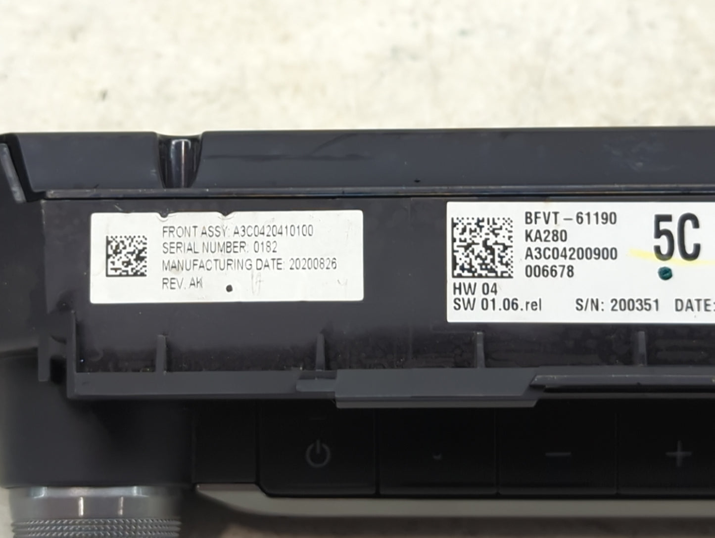 2020-2021 Mazda Cx-30 Climate Control Module Temperature AC/Heater Replacement P/N:BFVT-61190 A3C0420410100 Fits OEM Used Au