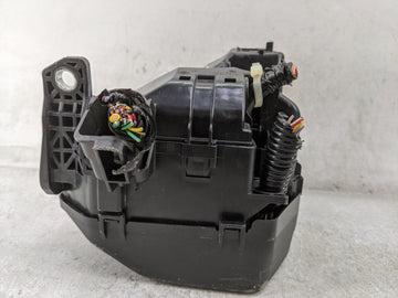 2020-2022 Mazda Cx-30 Fusebox Fuse Box Panel Relay Module P/N:BCKA-66767 BCKA-66767 K7005 Fits Fits 2020 2021 2022 OEM Used Auto Parts
