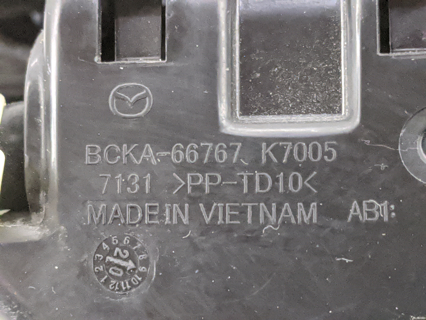 2020-2022 Mazda Cx-30 Fusebox Fuse Box Panel Relay Module P/N:BCKA-66767 BCKA-66767 K7005 Fits Fits 2020 2021 2022 OEM Used 