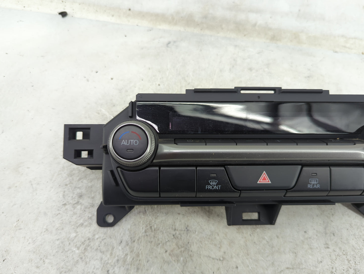 2020-2021 Mazda Cx-30 Climate Control Module Temperature AC/Heater Replacement P/N:BFVT-61190 A3C0420900 Fits OEM Used Auto 