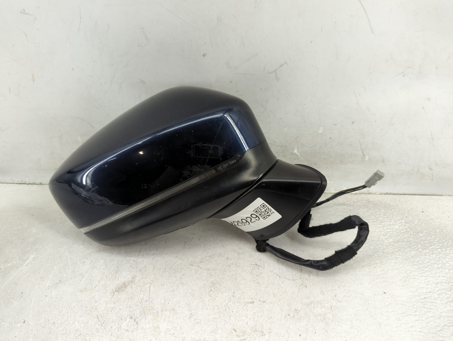 2017-2022 Mazda Cx-5 Passenger Side View Mirror - Right Door Mirror OEM Used - Oemusedautoparts1.com