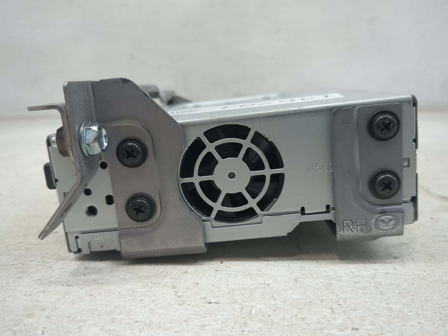 2021-2022 Mazda Cx-5 Radio AM FM Cd Player Receiver Replacement P/N:TC3P669C0F CL-MMZAN0JT, AM1904 Fits Fits 2021 2022 OEM U
