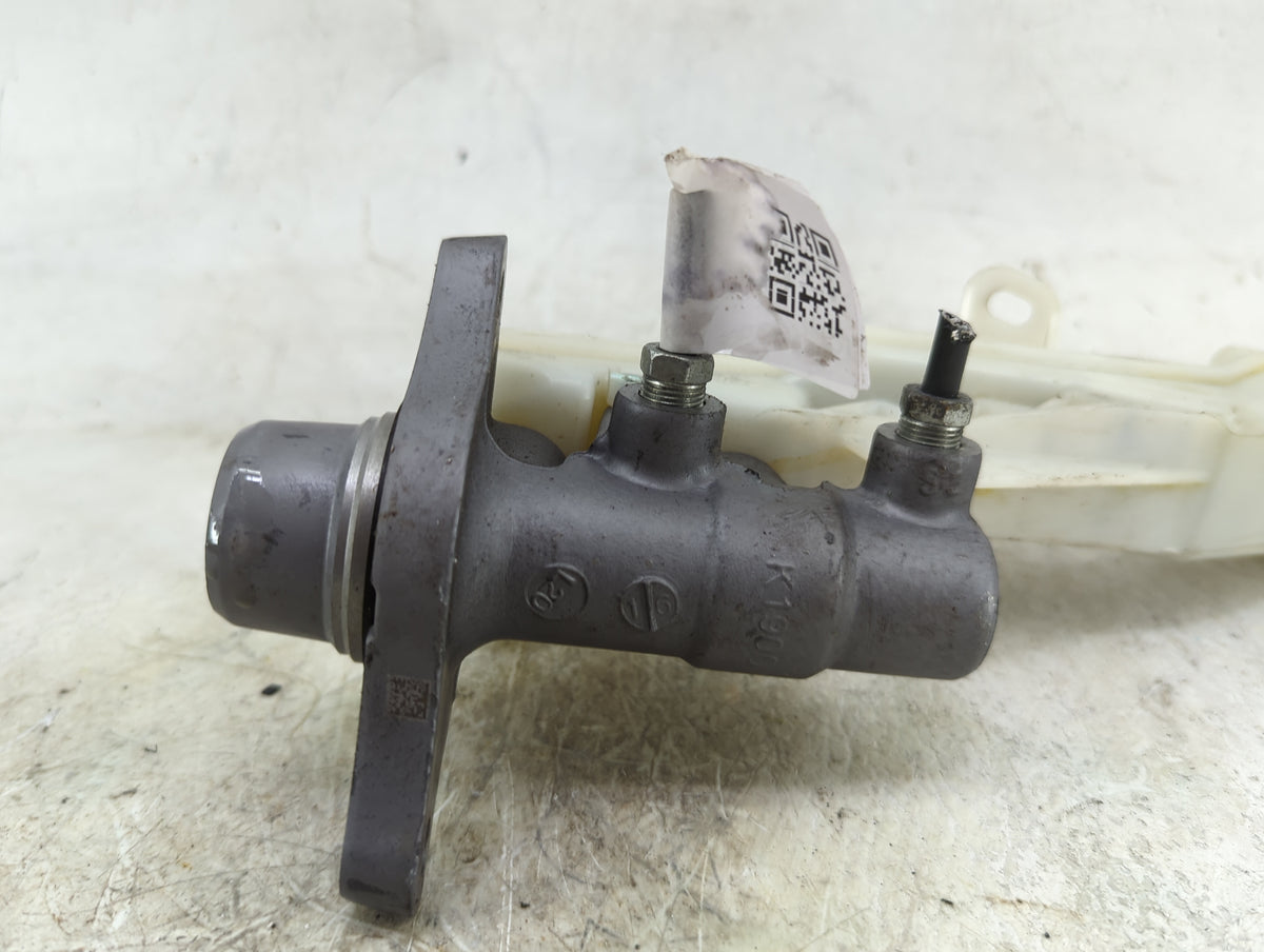 2021 Mazda Cx-5 Brake Master Cylinder - Oemusedautoparts1.com