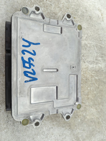 2019 Mazda Cx-5 PCM Engine Control Computer ECU ECM PCU OEM P/N:PYFL 18 881 PX2K 18 8K2B Fits Fits 2016 2017 2018 2020 2021 2022 OEM Used Auto Parts
