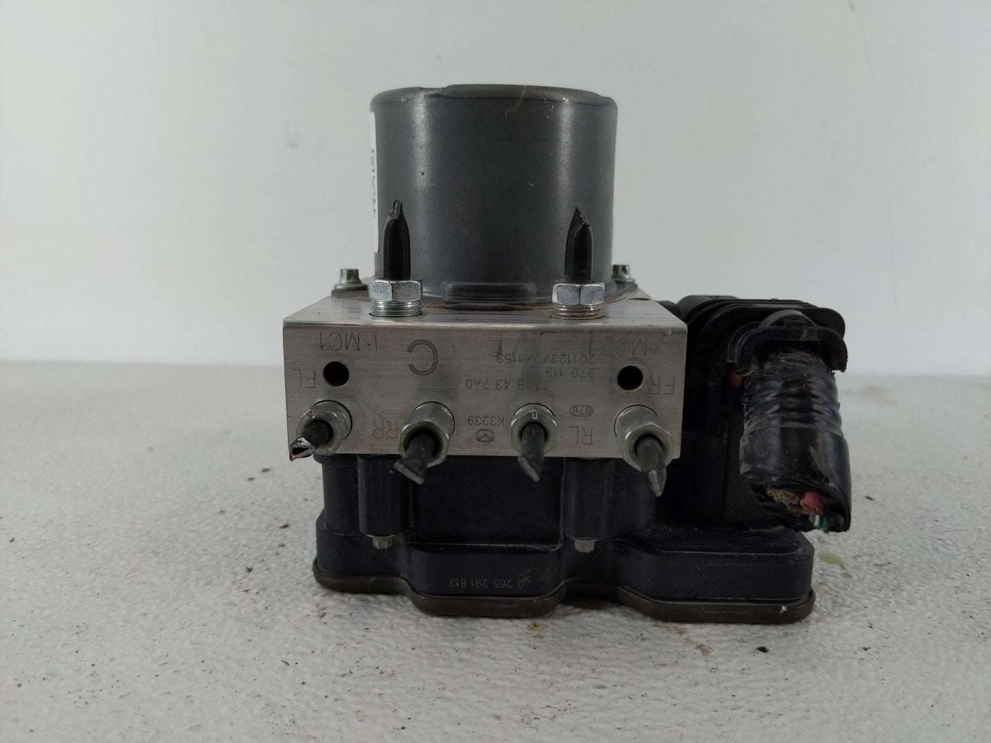 2020-2022 Mazda Cx-9 ABS Pump Control Module Replacement P/N:TA0B 43 7A0 Fits Fits 2020 2021 2022 OEM Used Auto Parts - Oemu