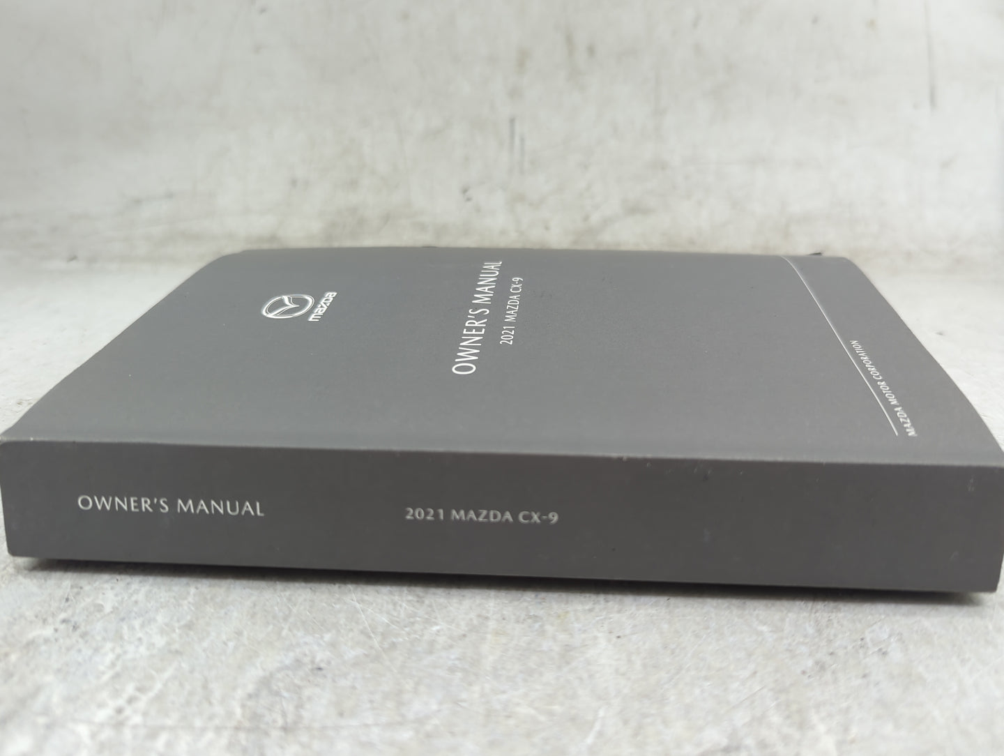 2021 Mazda Cx-9 Owners Manual Book Guide P/N:9999-95-011C-21 OEM Used Auto Parts - Oemusedautoparts1.com