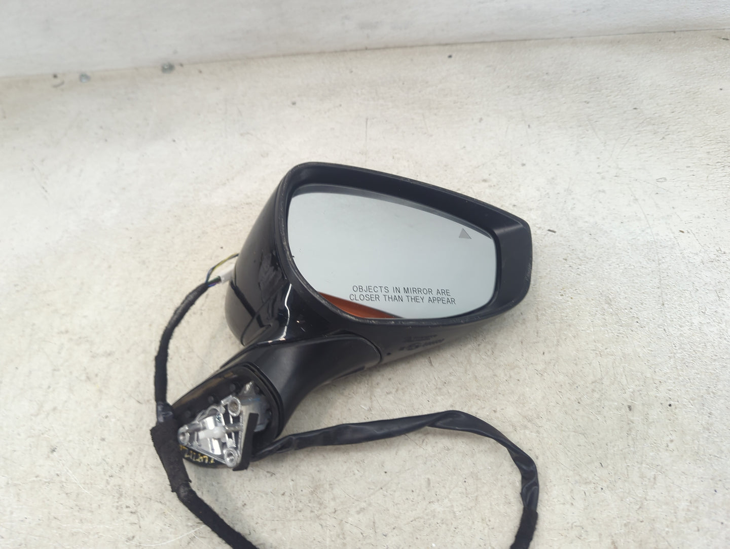 2021 Mazda Mazda3 Passenger Side View Mirror - Right Door Mirror OEM Used - Oemusedautoparts1.com