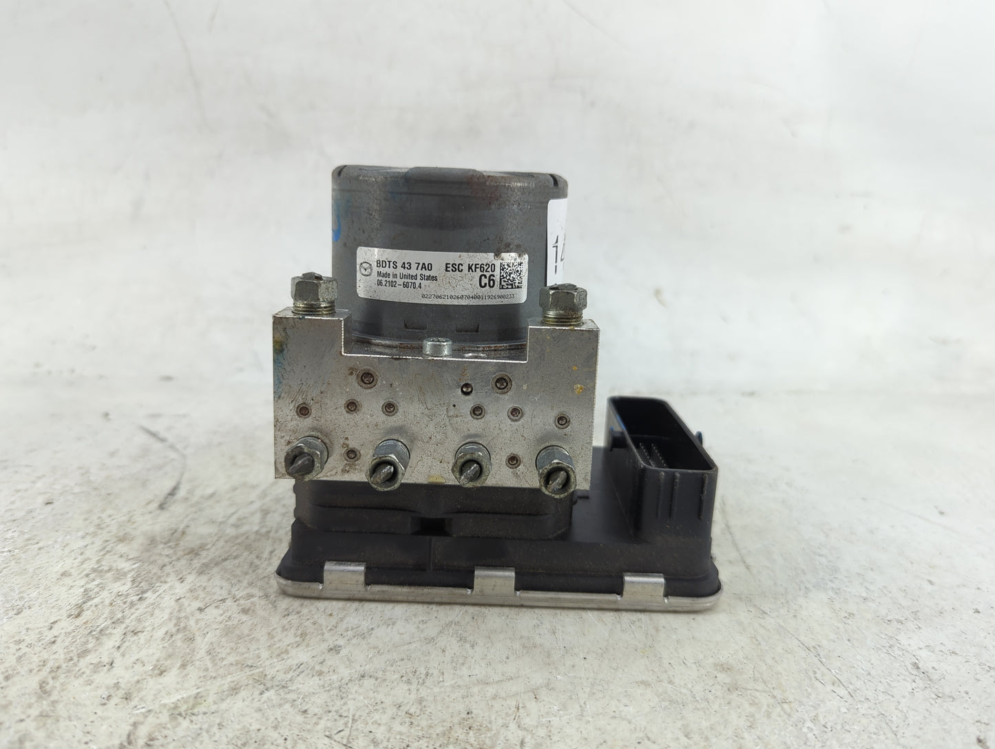 2021 Mazda Mazda3 ABS Pump Control Module Replacement P/N:BDTS 43 7A0 ESC KF620, 06.2102-6070.4 Fits OEM Used Auto Parts - O