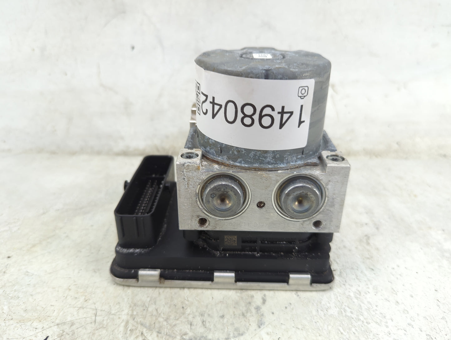 2021 Mazda Mazda3 ABS Pump Control Module Replacement P/N:BCKA 43 7A0 B 06.2102-6069.4 Fits OEM Used Auto Parts - Oemusedaut