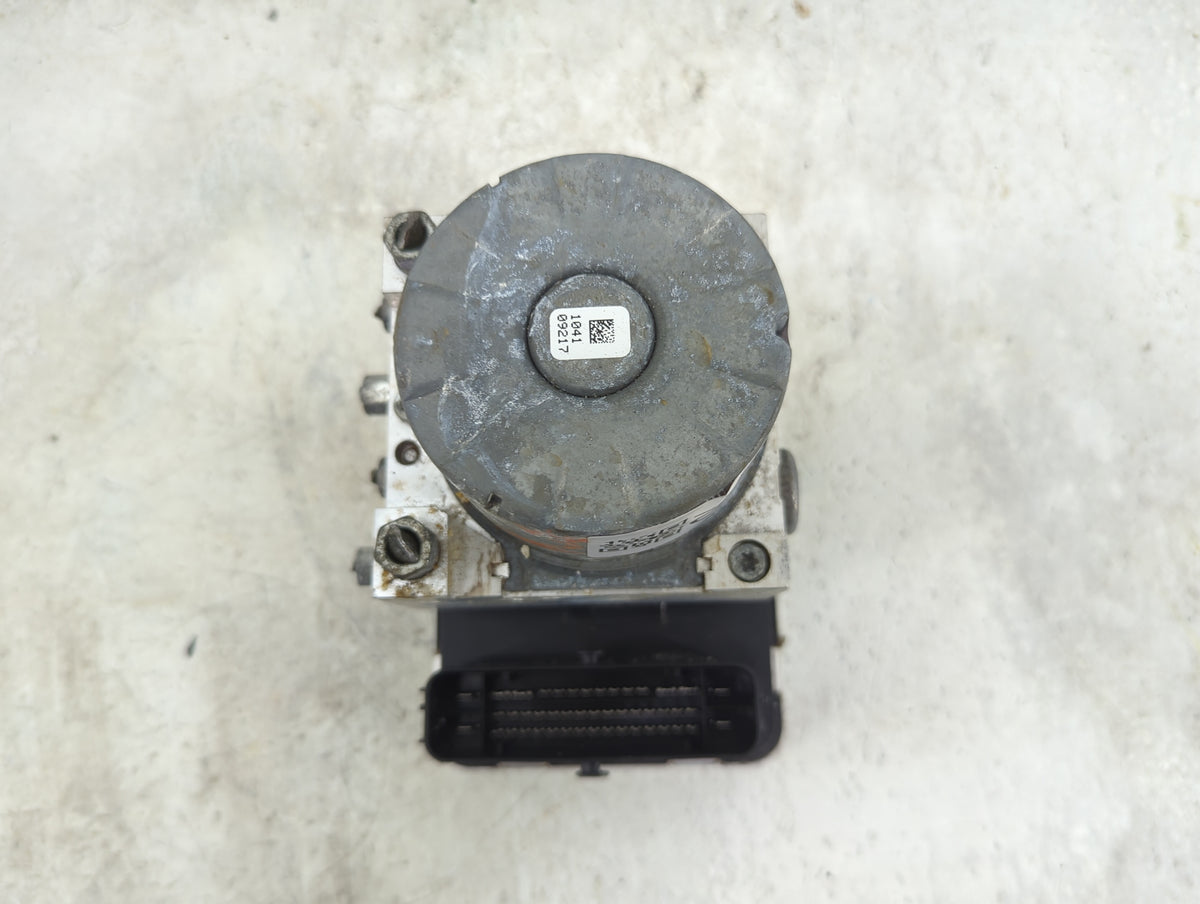 2021 Mazda Mazda3 ABS Pump Control Module Replacement P/N:BCKA 43 7A0 B 06.2102-6069.4 Fits OEM Used Auto Parts - Oemusedaut