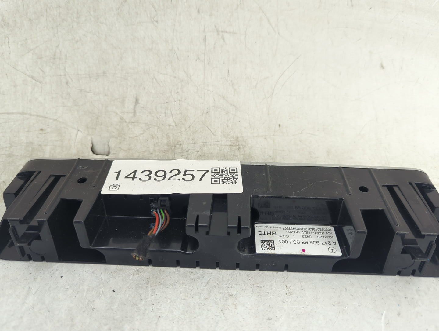 2021 Mercedes-Benz A-Class Climate Control Module Temperature AC/Heater Replacement P/N:A2479056803 Fits OEM Used Auto Parts