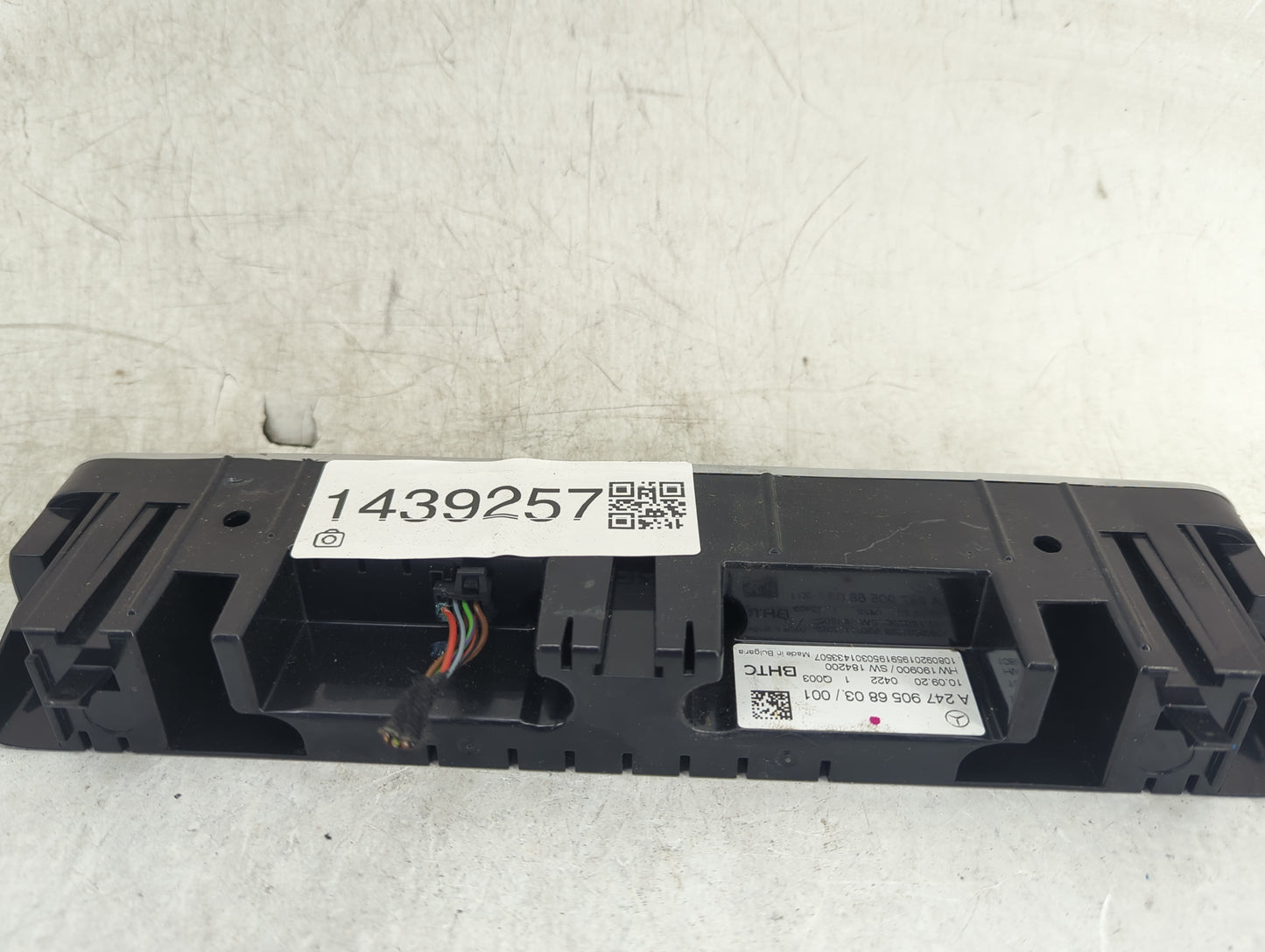 2021 Mercedes-Benz A-Class Climate Control Module Temperature AC/Heater Replacement P/N:A2479056803 Fits OEM Used Auto Parts