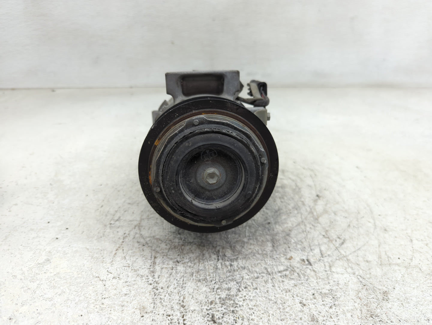 Mercedes-benz A250 Air Conditioning A/c Ac Compressor Oem - Oemusedautoparts1.com