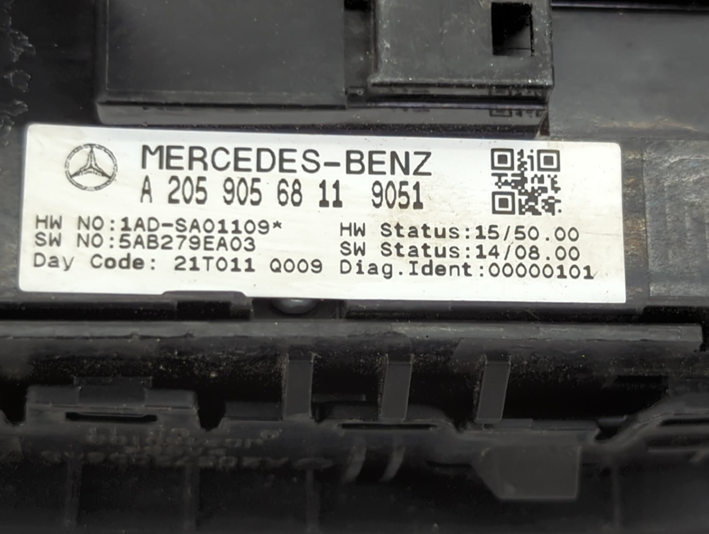 2021 Mercedes-Benz C-Class Master Power Window Switch Replacement Driver Side Left P/N:A2059056811 1AD-SA01109 Fits OEM Used