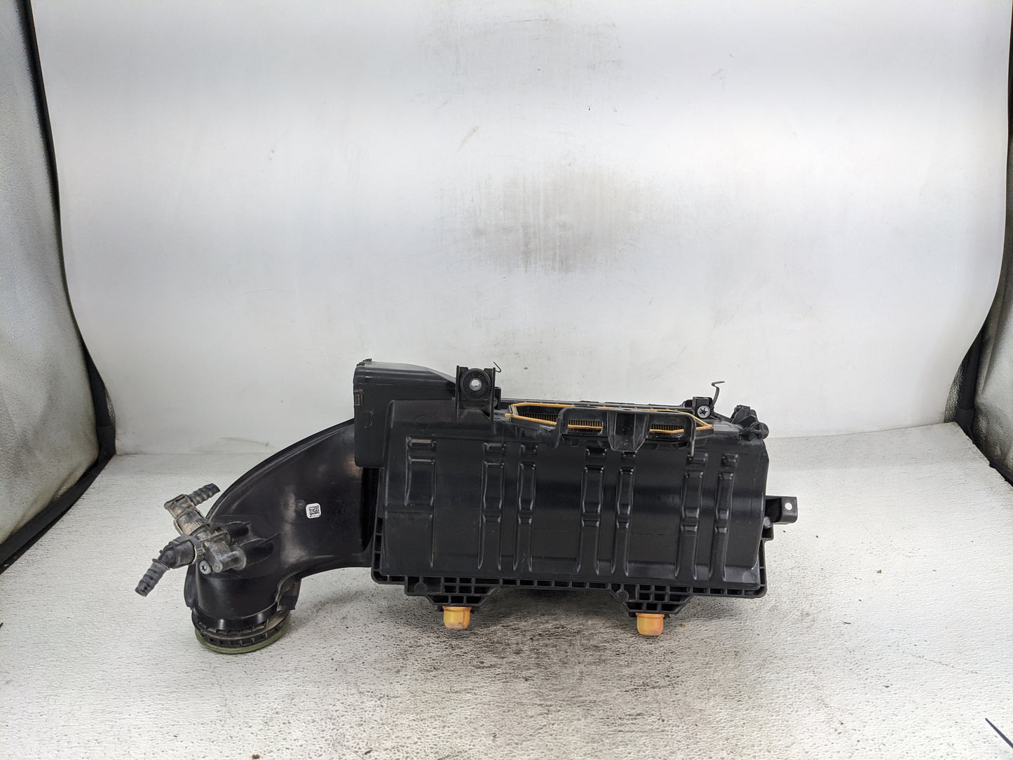 Mercedes-benz C-class Air Cleaner Intake-duct Hose Tube 1463414 - Oemusedautoparts1.com