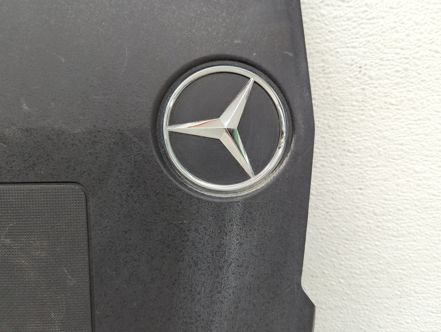 2021 Mercedes-benz C300 Engine Cover - Oemusedautoparts1.com