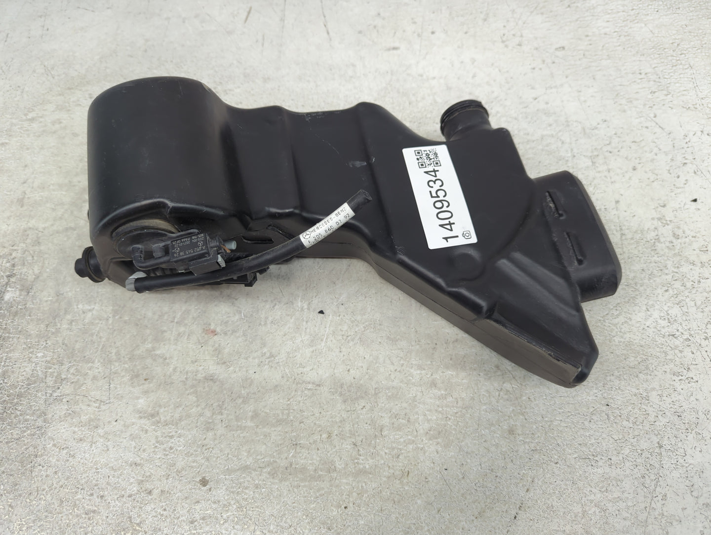 2015 Mercedes-benz C300 Windshield Washer Fluid Reservoir Bottle Oem - Oemusedautoparts1.com
