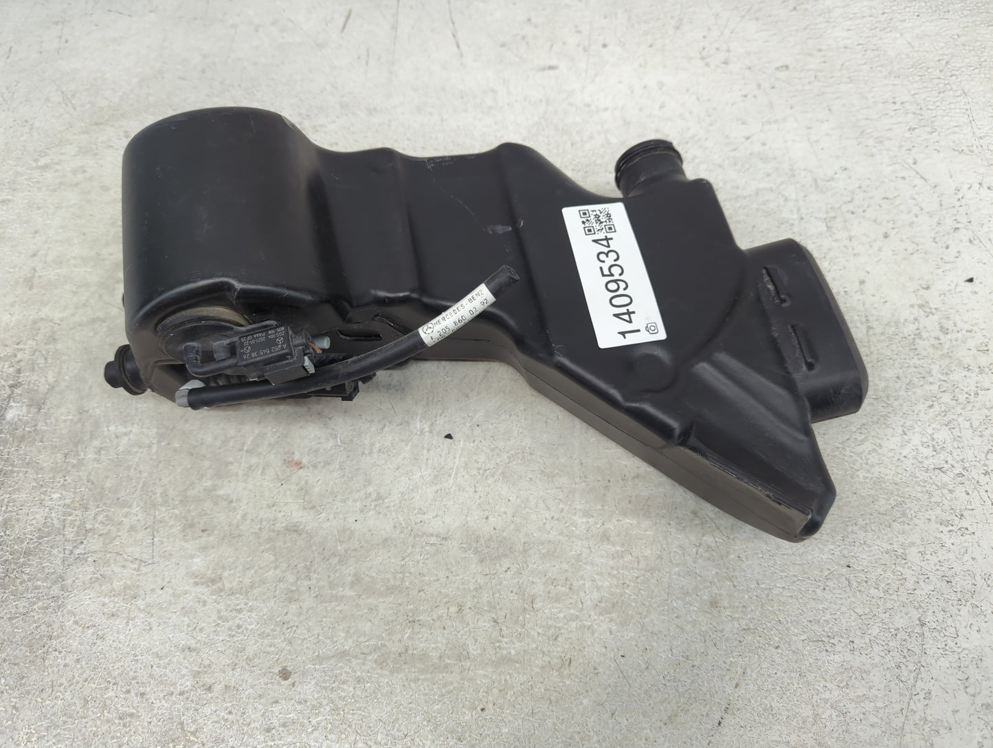 2015 Mercedes-benz C300 Windshield Washer Fluid Reservoir Bottle Oem - Oemusedautoparts1.com