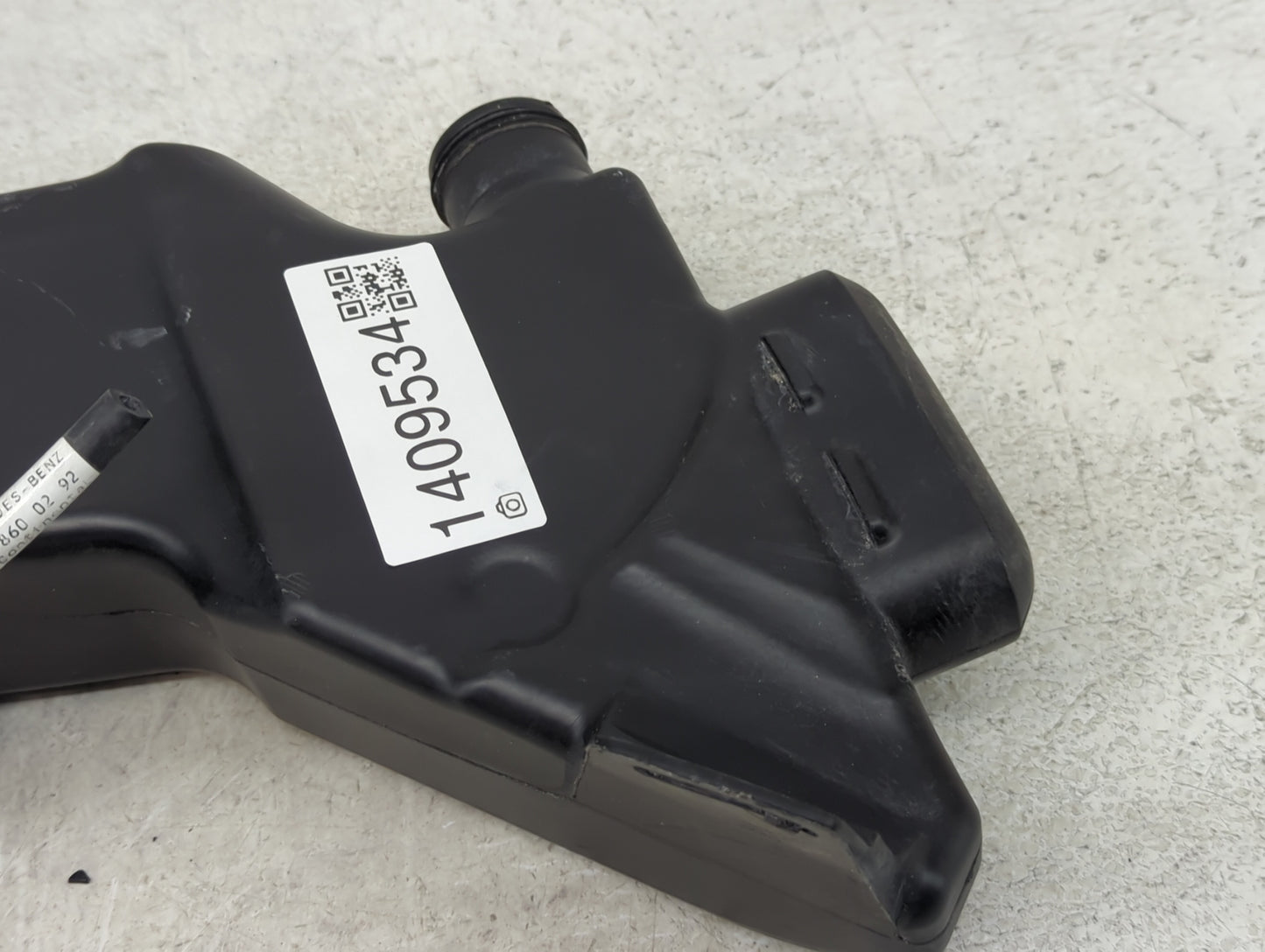2015 Mercedes-benz C300 Windshield Washer Fluid Reservoir Bottle Oem - Oemusedautoparts1.com