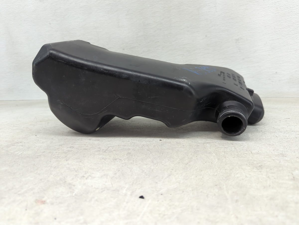 2015 Mercedes-benz C300 Windshield Washer Fluid Reservoir Bottle Oem - Oemusedautoparts1.com
