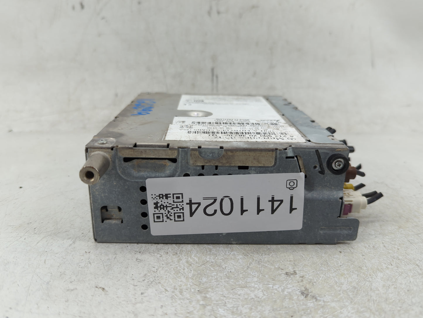 2021 Mercedes-Benz C300 Radio AM FM Cd Player Receiver Replacement P/N:A 213 900 20 36 Fits OEM Used Auto Parts - Oemusedaut