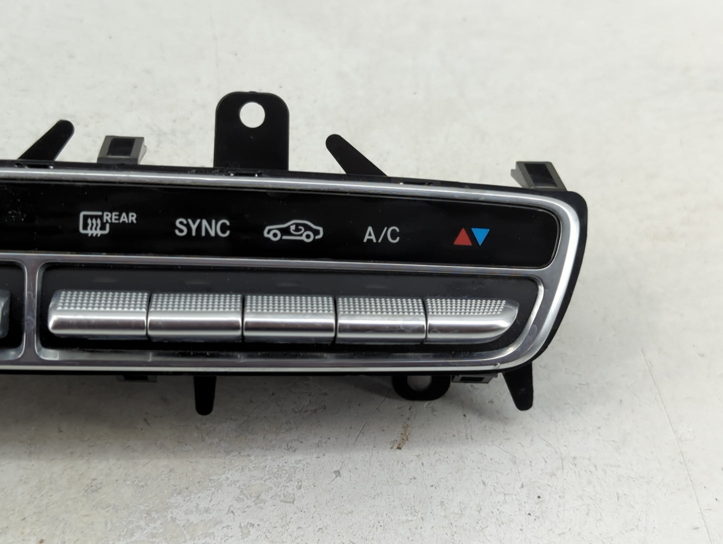 2021 Mercedes-Benz C300 Climate Control Module Temperature AC/Heater Replacement P/N:A 205 905 42 15 Fits Fits 2020 2022 OEM
