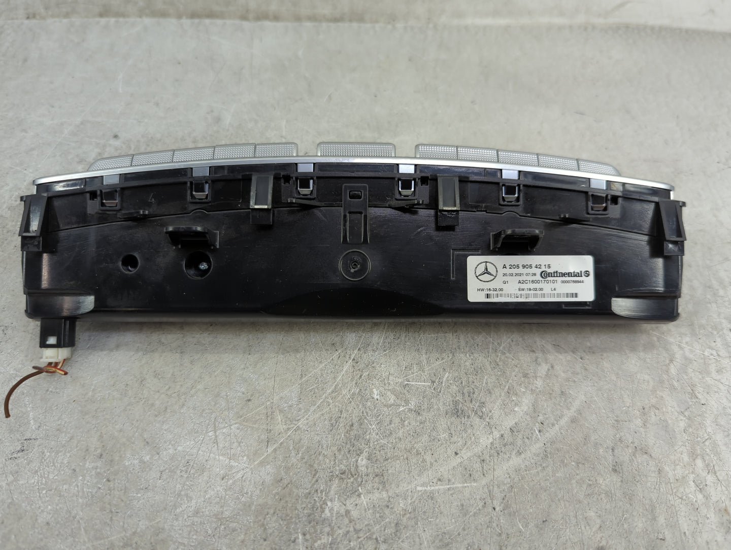 2021 Mercedes-Benz C300 Climate Control Module Temperature AC/Heater Replacement P/N:A 205 905 42 15 Fits Fits 2020 2022 OEM