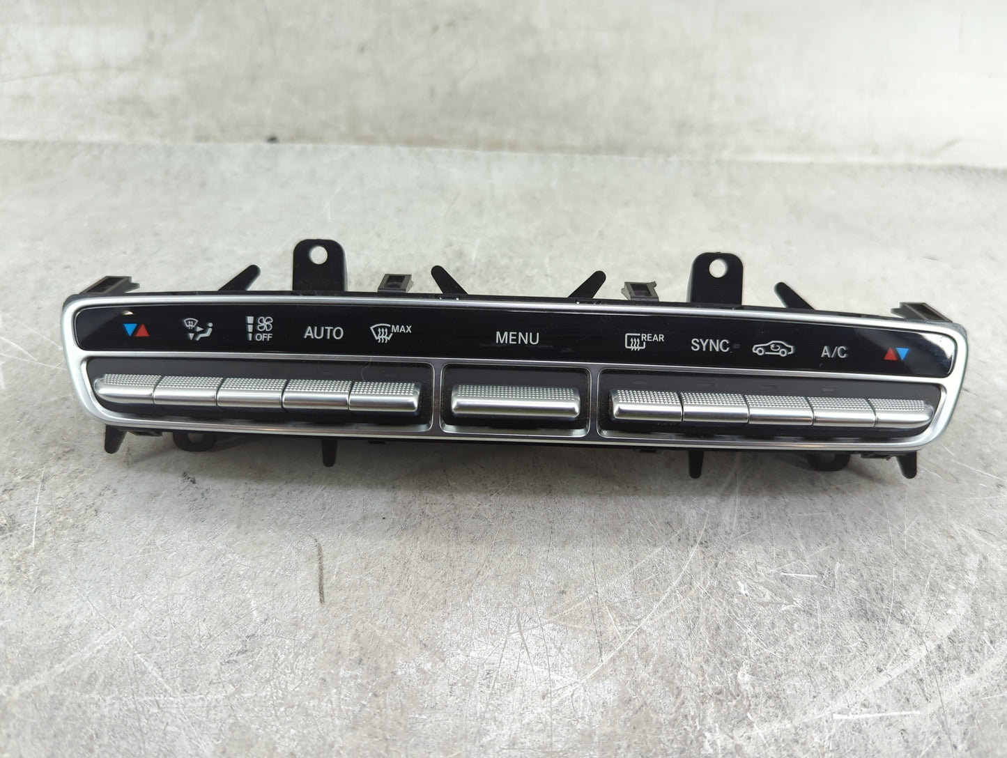 2021 Mercedes-Benz C300 Climate Control Module Temperature AC/Heater Replacement P/N:A 205 905 42 15 Fits Fits 2020 2022 OEM