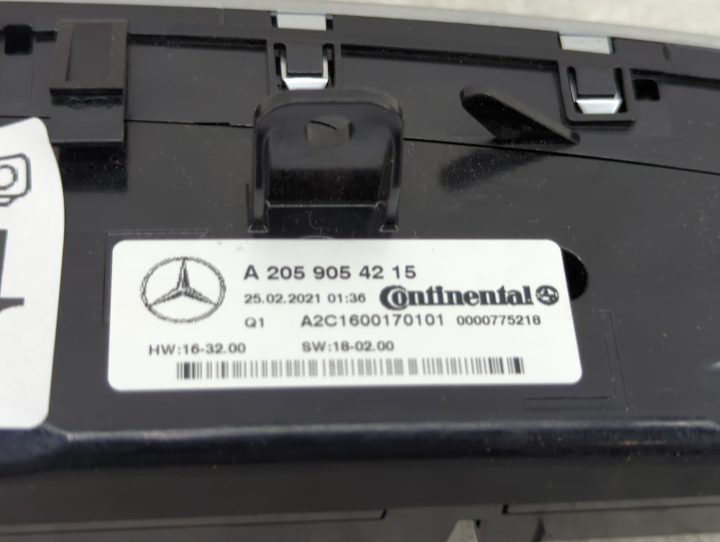 2021 Mercedes-Benz C300 Climate Control Module Temperature AC/Heater Replacement P/N:A 205 905 42 15 Fits Fits 2020 2022 OEM