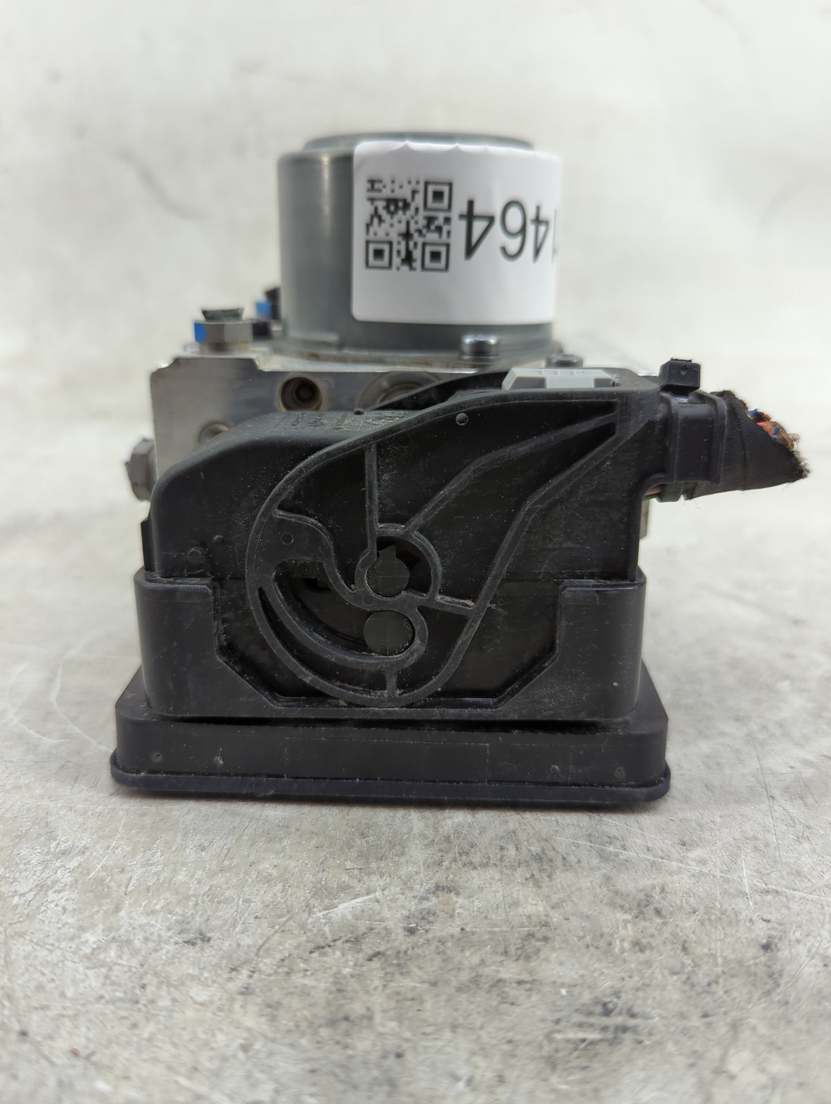 2018-2021 Mercedes-Benz C300 Anti-Lock Brake ABS Pump Module Actuator OEM P/N:A 205 900 08 49 Fits Fits 2018 2019 2020 2021 
