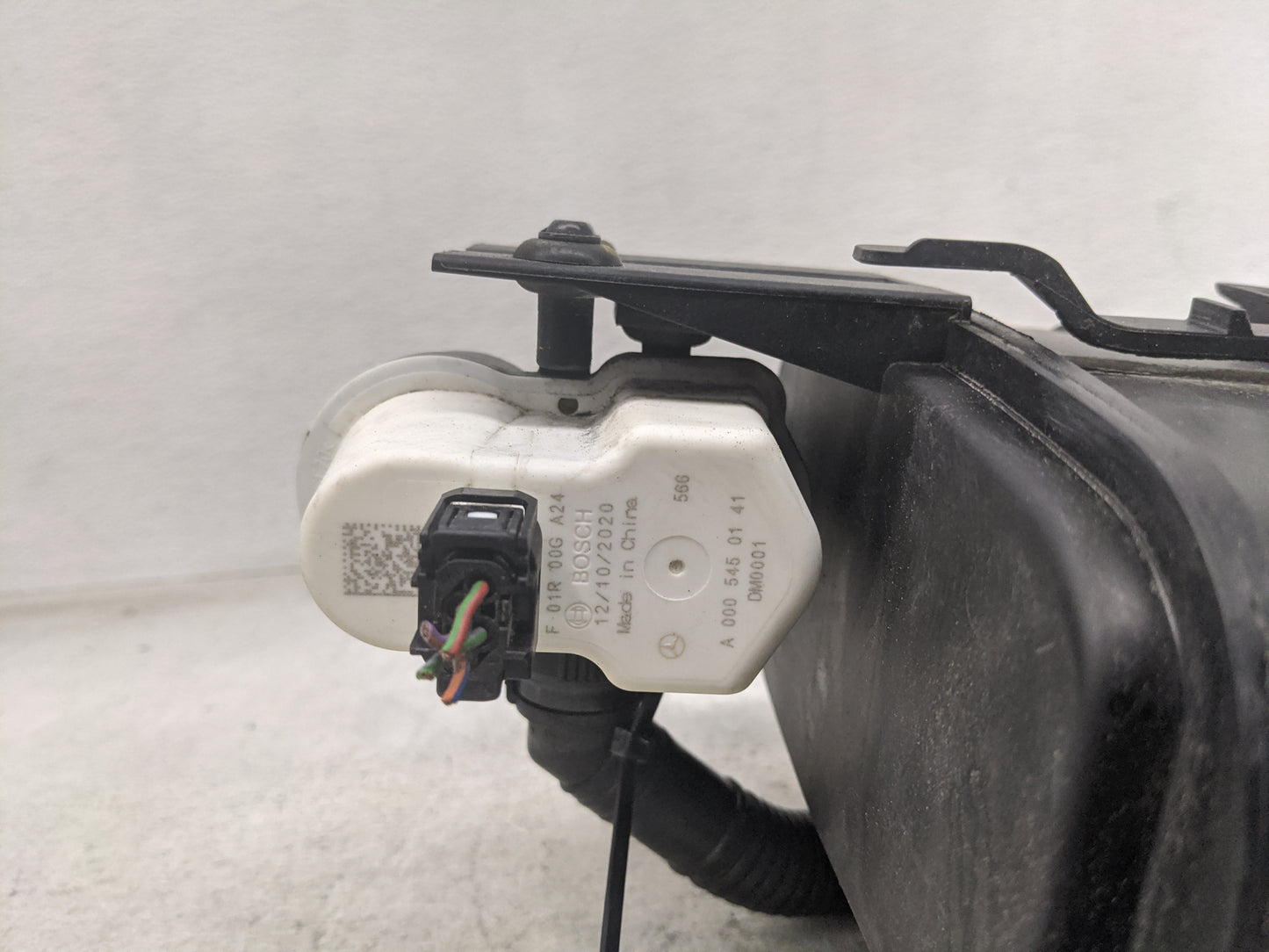2021 Mercedes-benz C300 Fuel Vapor Charcoal Canister 1462437 - Oemusedautoparts1.com