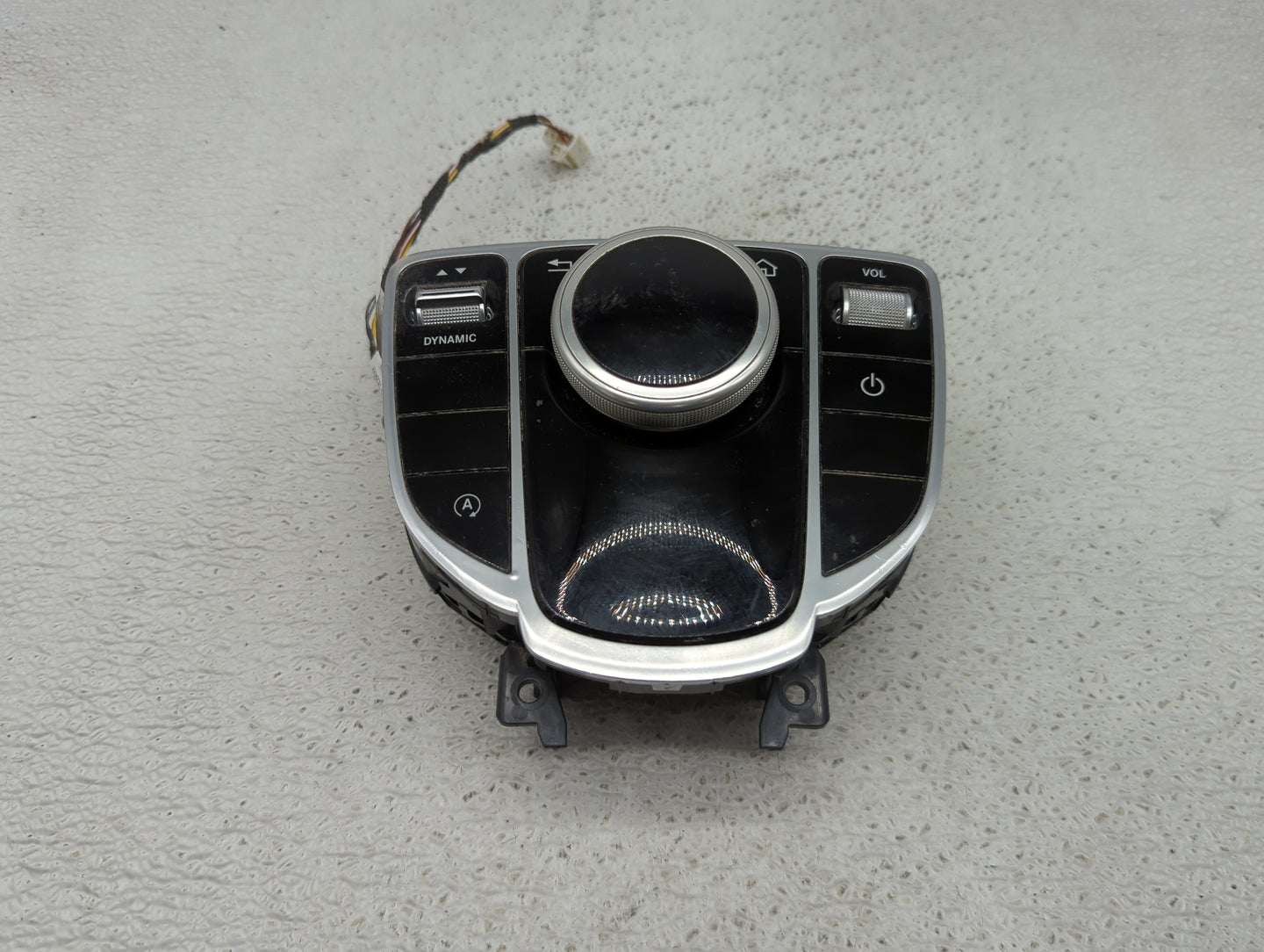 2021 Mercedes-Benz Cclass Radio AM FM Cd Player Receiver Replacement P/N:A2059006347 A2139016502, A2539026209 Fits OEM Used 