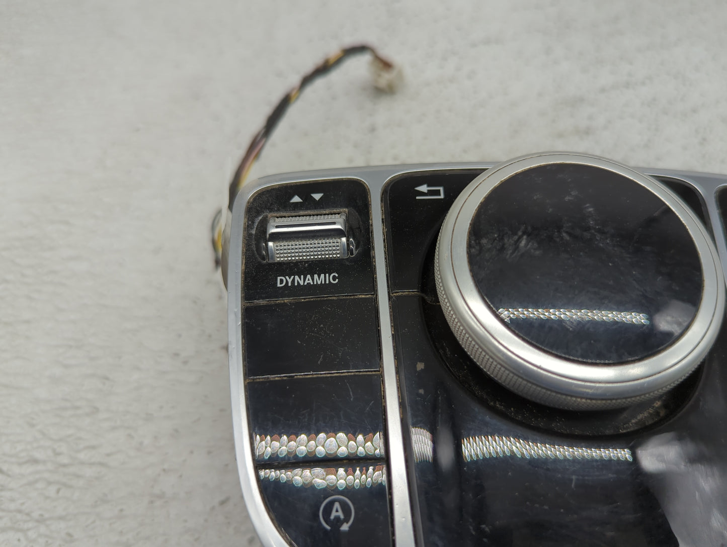 2021 Mercedes-Benz Cclass Radio AM FM Cd Player Receiver Replacement P/N:A2059006347 A2139016502, A2539026209 Fits OEM Used 