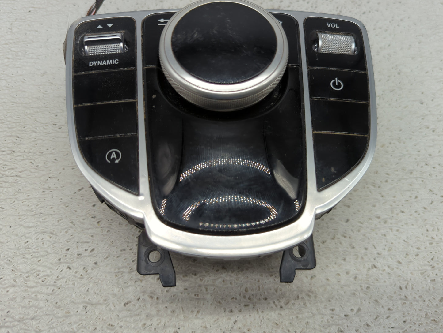 2021 Mercedes-Benz Cclass Radio AM FM Cd Player Receiver Replacement P/N:A2059006347 A2139016502, A2539026209 Fits OEM Used 