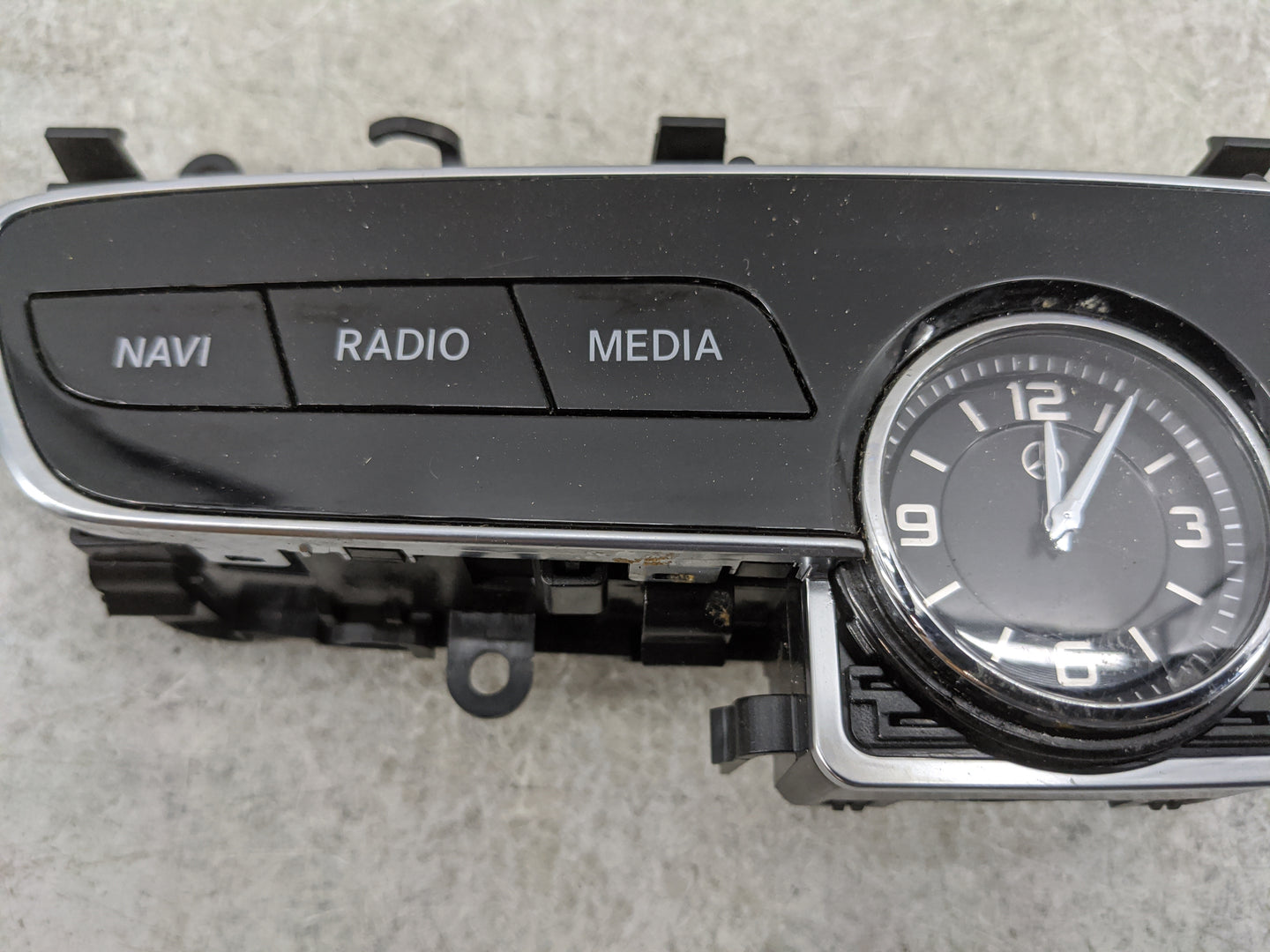 2021 Mercedes-Benz Cclass Radio AM FM Cd Player Receiver Replacement P/N:A2138272000 VPGXDF-15A030-BB, 21034165539 Fits OEM 