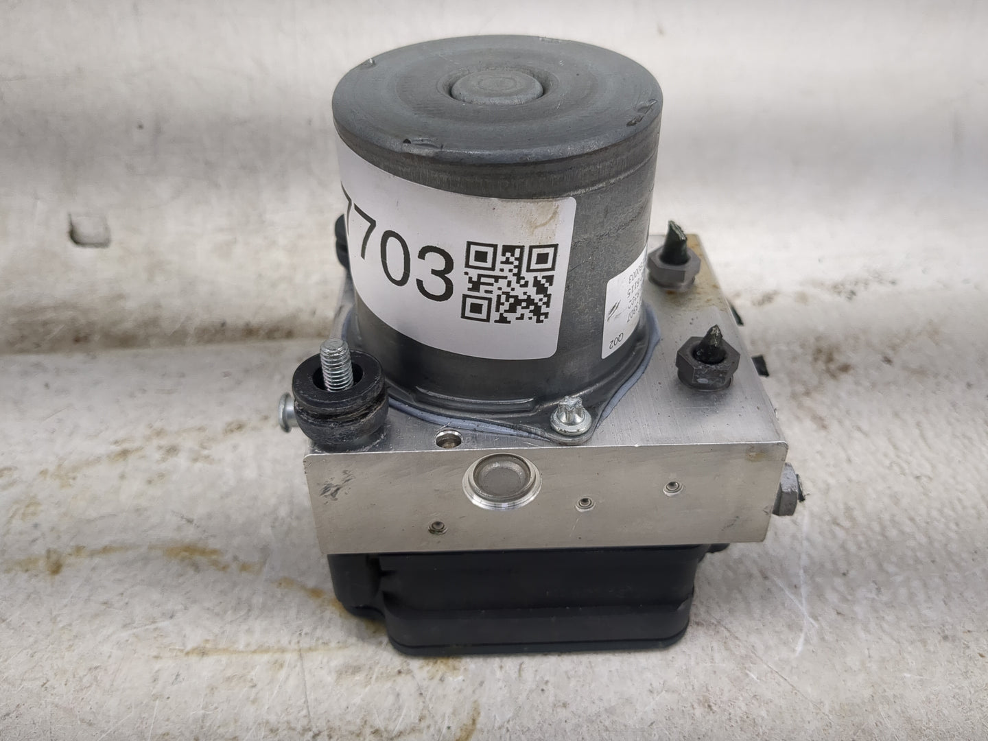 2020-2021 Mercedes-Benz Cla35 Amg ABS Pump Control Module Replacement P/N:A177 900 33 07 A177 901 8102 Fits Fits 2020 2021 O