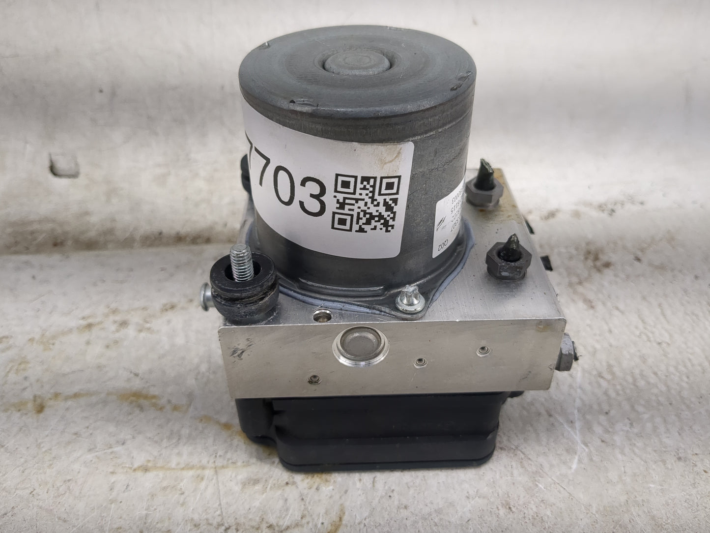 2020-2021 Mercedes-Benz Cla35 Amg ABS Pump Control Module Replacement P/N:A177 900 33 07 A177 901 8102 Fits Fits 2020 2021 O