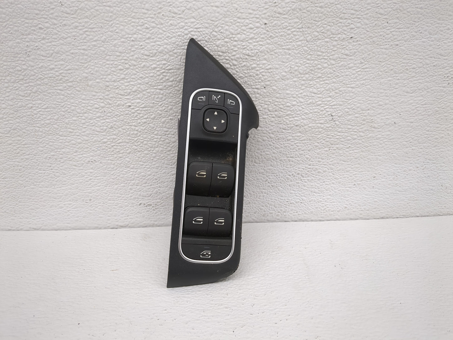 2021 Mercedes-Benz Gla180 Master Power Window Switch Replacement Driver Side Left P/N:A1679059803 7GS 001 Fits Fits 2019 202