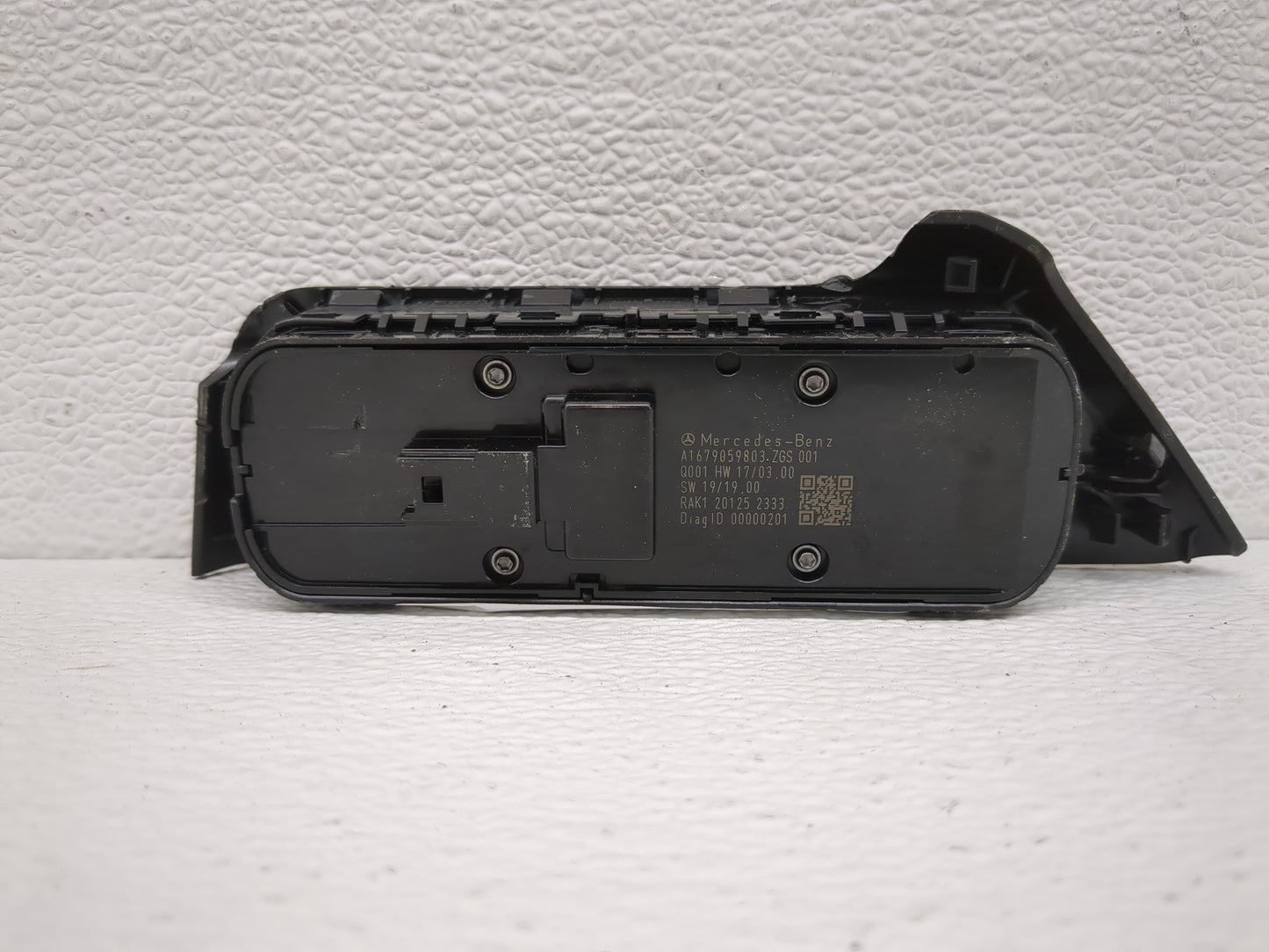 2021 Mercedes-Benz Gla180 Master Power Window Switch Replacement Driver Side Left P/N:A1679059803 7GS 001 Fits Fits 2019 202