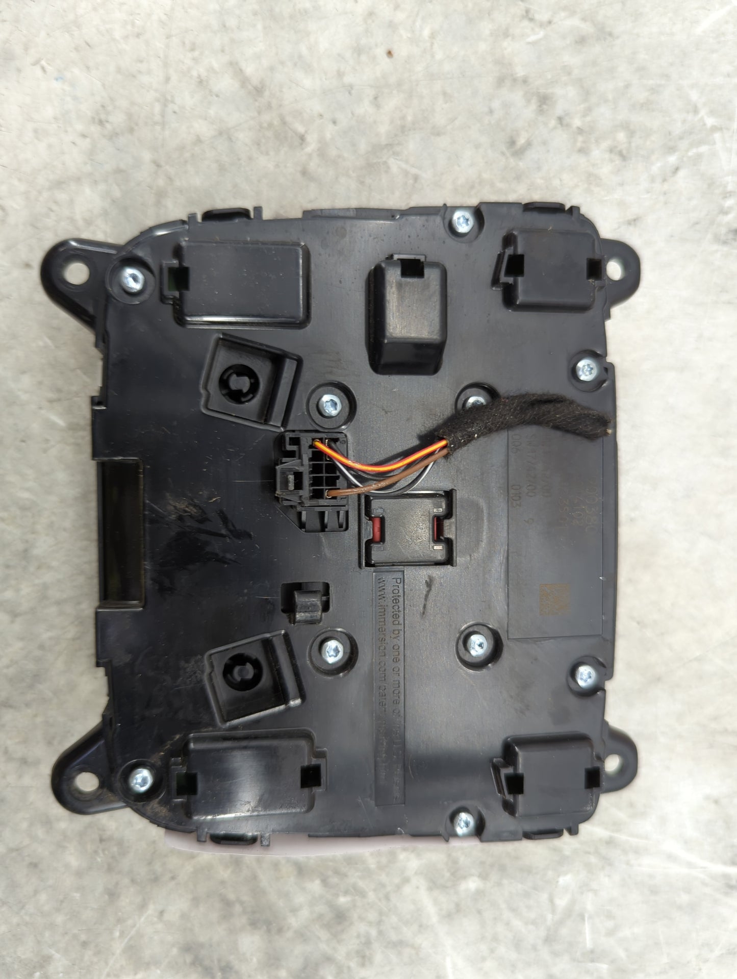 2021 Mercedes-benz Gla250 Multifunction Control Module - Oemusedautoparts1.com